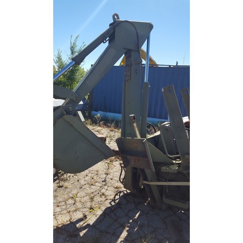 Backhoe attachment ACS 1000 coupler